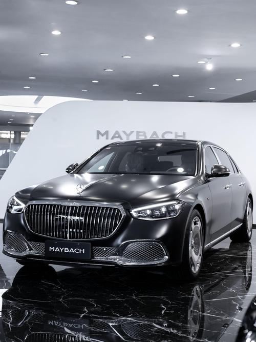 深圳308岚图汽车的售后服务让用户无忧出行，迈巴赫未来的豪华车趋势