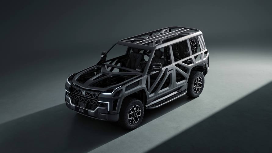 深圳308仰望U8硬派越野的科技魅力，国能汽车对传统燃油车市场的冲击